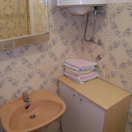 Blanka 41 Pax Apartment *