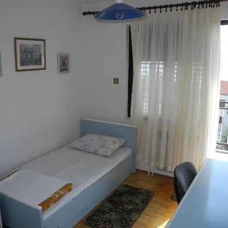 Blanka 41 Pax Apartment *